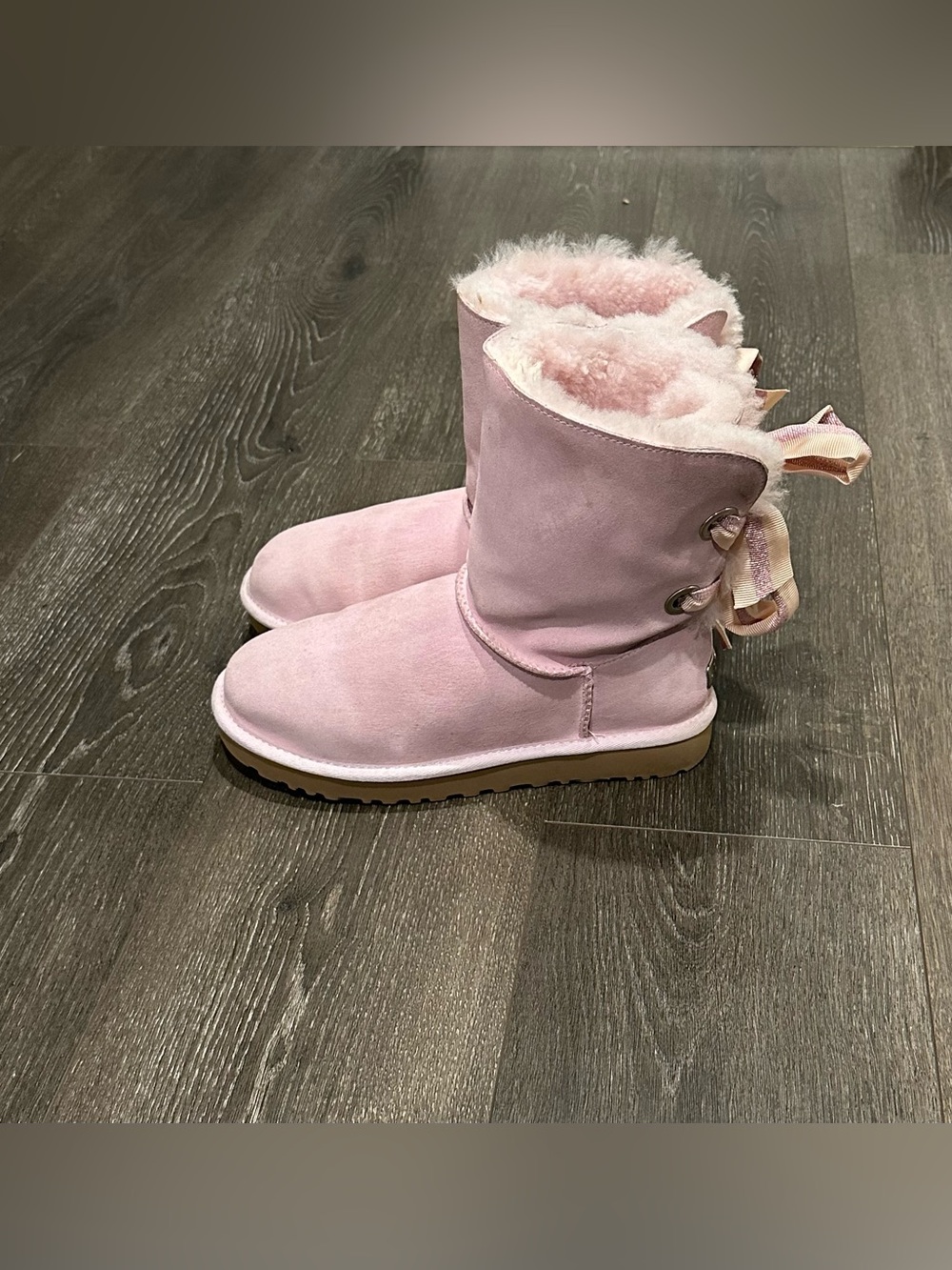 UGG Pink Bailey Bow Suede Shearling Lace-Back Women's Boots Sz 8